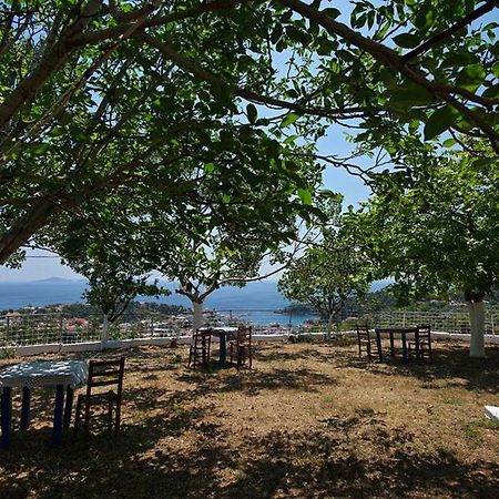 Rizos Veranda - Rooms Isomata Екстер'єр фото