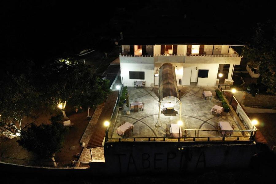 Rizos Veranda - Rooms Isomata Екстер'єр фото